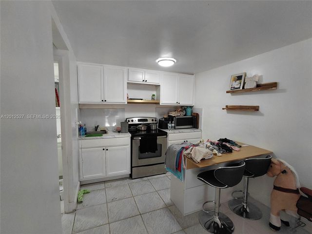 2140 NW 1st Terrace, Miami, FL 33125