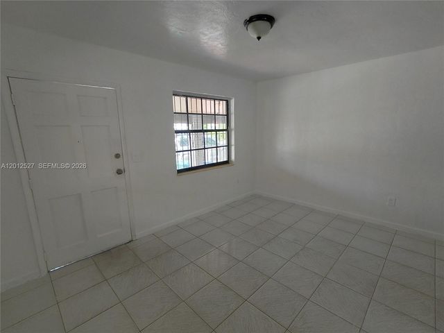 2140 NW 1st Terrace, Miami, FL 33125
