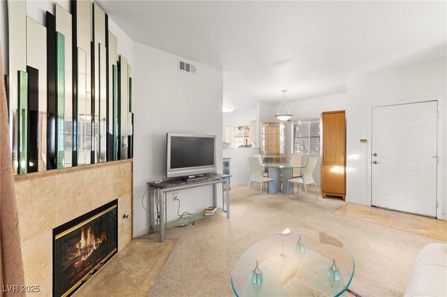 5250 South Rainbow Boulevard 1012, Las Vegas, NV 89118