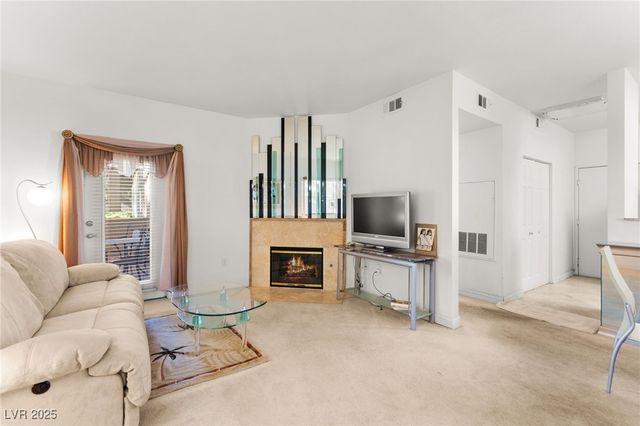 5250 South Rainbow Boulevard 1012, Las Vegas, NV 89118