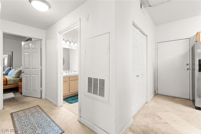 5250 South Rainbow Boulevard 1012, Las Vegas, NV 89118