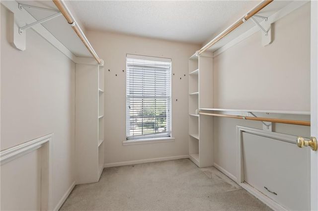 15780 S Bradley Drive, Olathe, KS 66062