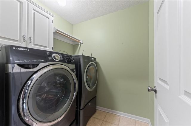 15780 S Bradley Drive, Olathe, KS 66062