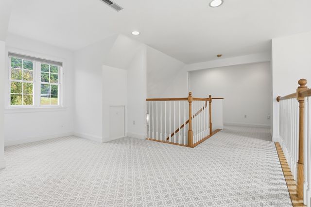 19 Meyer Hill 19, Acton, MA 01720