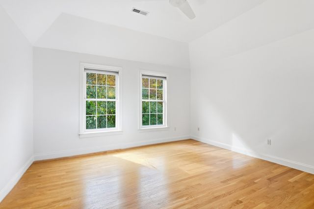19 Meyer Hill 19, Acton, MA 01720