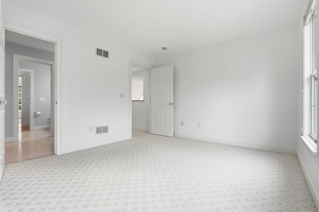 19 Meyer Hill 19, Acton, MA 01720