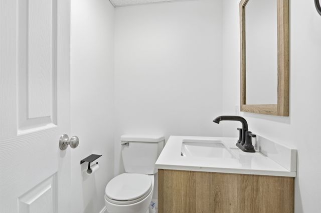 19 Meyer Hill 19, Acton, MA 01720