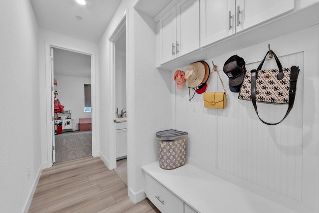 4583 Scenic Vista Dr, Folsom, CA 95630