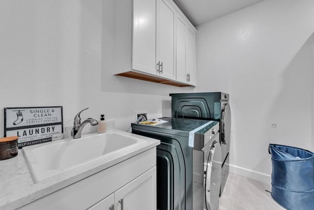 4583 Scenic Vista Dr, Folsom, CA 95630