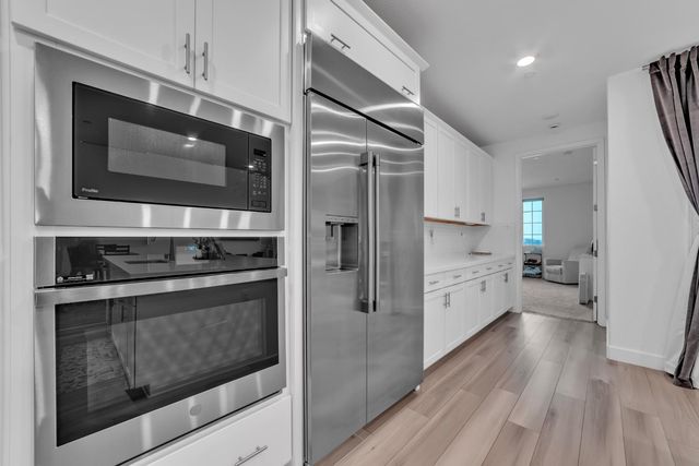 4583 Scenic Vista Dr, Folsom, CA 95630