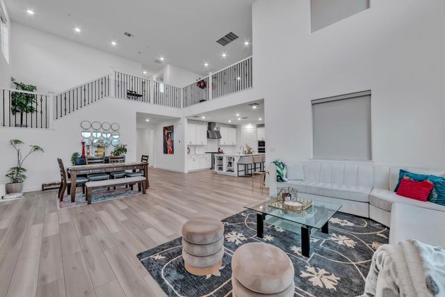 4583 Scenic Vista Dr, Folsom, CA 95630