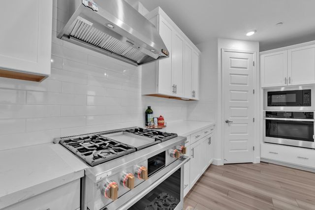 4583 Scenic Vista Dr, Folsom, CA 95630