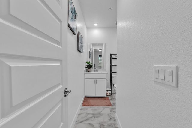 4583 Scenic Vista Dr, Folsom, CA 95630