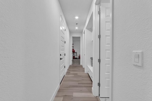 4583 Scenic Vista Dr, Folsom, CA 95630