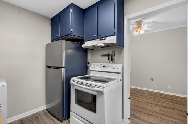 736 Mccants Drive, Mount Pleasant, SC 29464