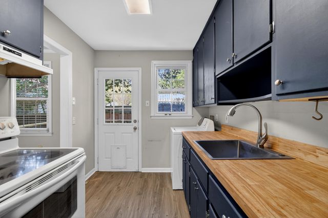 736 Mccants Drive, Mount Pleasant, SC 29464