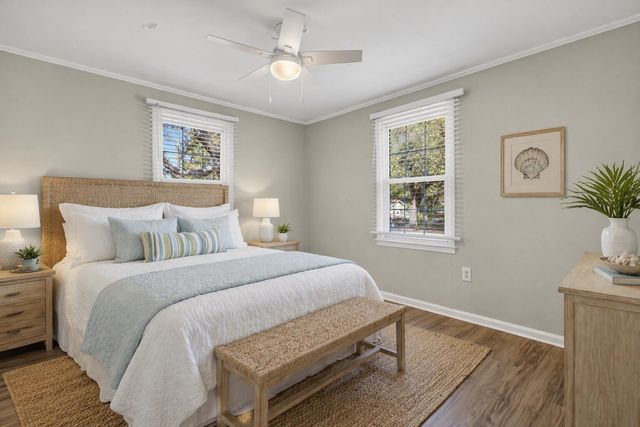 736 Mccants Drive, Mount Pleasant, SC 29464