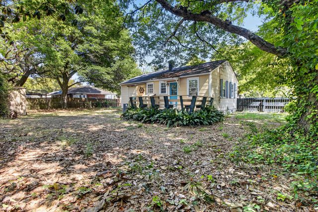 736 Mccants Drive, Mount Pleasant, SC 29464