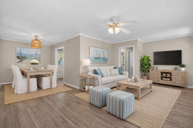 736 Mccants Drive, Mount Pleasant, SC 29464