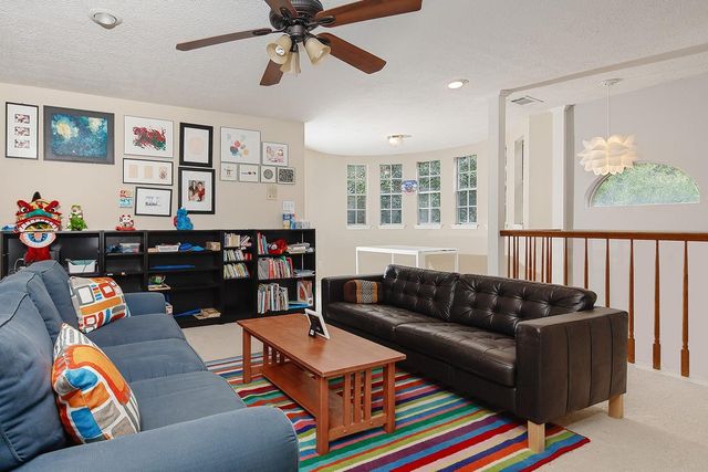 5 Indian Cedar Lane, The Woodlands, TX 77380