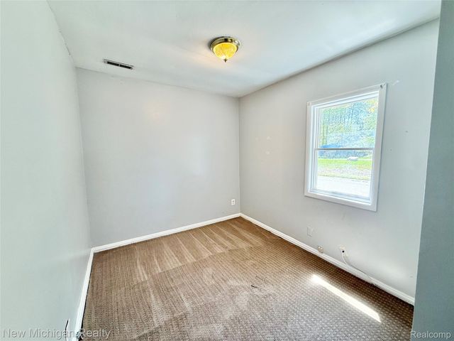 300 Georgia Drive, Elba Township, MI 48446
