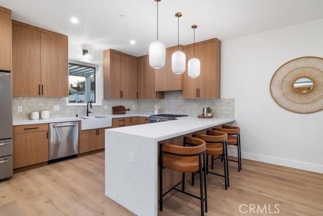 4831 Sancola, Toluca Lake (los Angeles), CA 91601