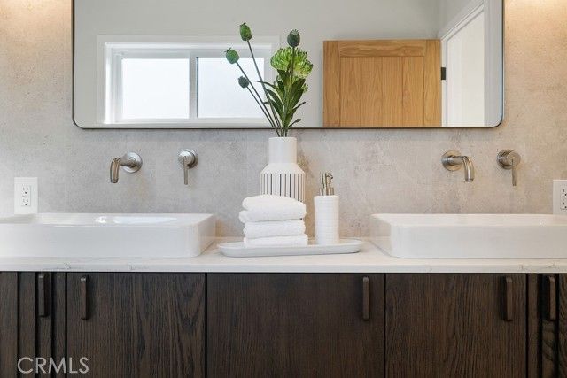 4831 Sancola, Toluca Lake (los Angeles), CA 91601