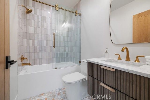 4831 Sancola, Toluca Lake (los Angeles), CA 91601