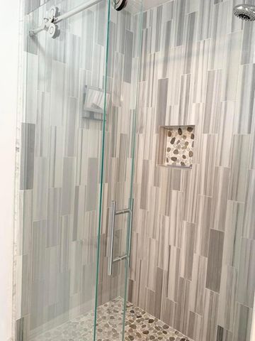 1801 Sabal Ridge Court E, Palm Beach Gardens, FL 33418