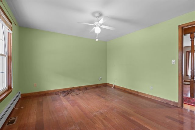 300 Twin River Road, Lincoln, RI 02865