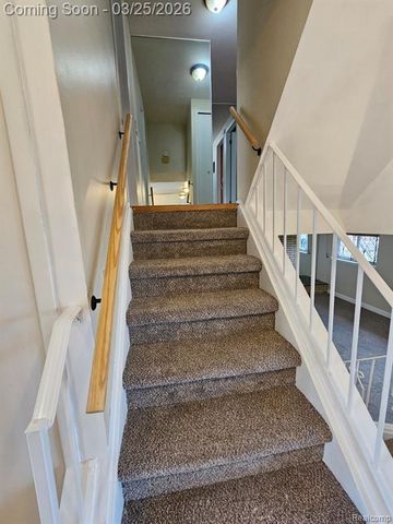 39360 Sunderland Drive, Clinton Township, MI 48038