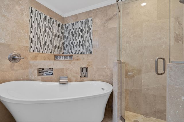 4 Palm Springs Court, Shalimar, FL 32579