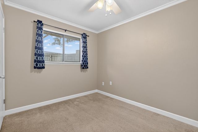 4 Palm Springs Court, Shalimar, FL 32579