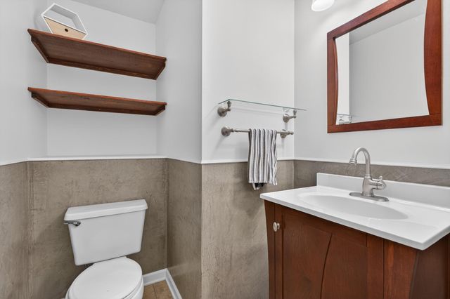 4 Palm Springs Court, Shalimar, FL 32579