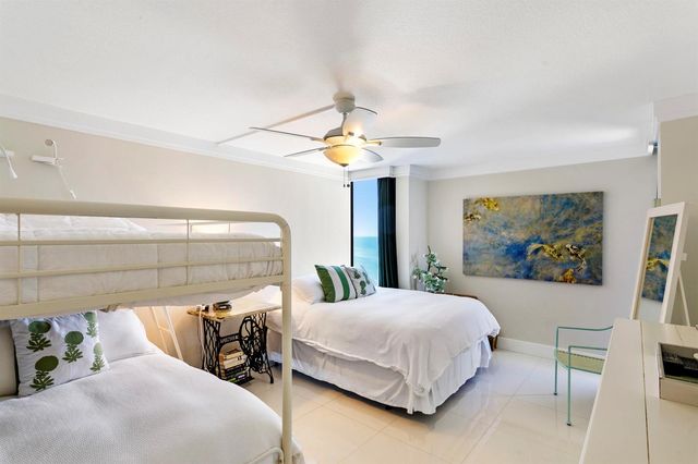 5510 N Ocean Drive 12a, Singer Island, FL 33404