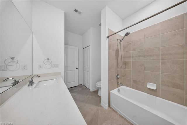 2898 Blossom WAY, Naples, FL 34120