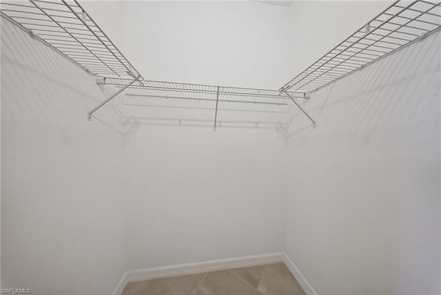 2898 Blossom WAY, Naples, FL 34120