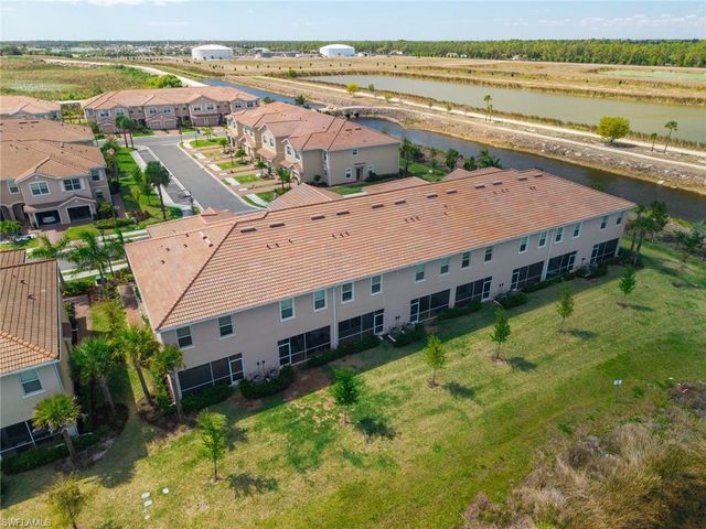 2898 Blossom WAY, Naples, FL 34120