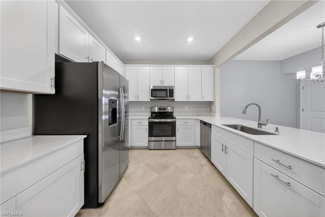 2898 Blossom WAY, Naples, FL 34120