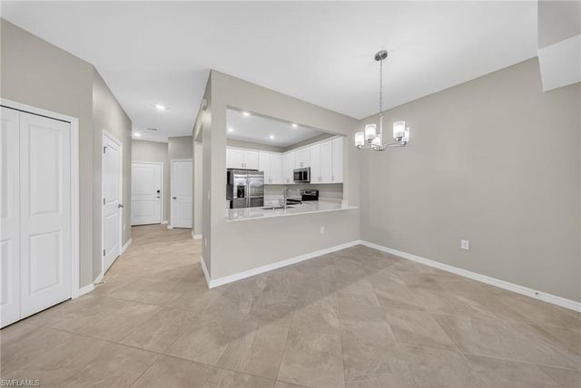 2898 Blossom WAY, Naples, FL 34120