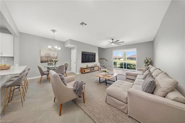 2898 Blossom WAY, Naples, FL 34120