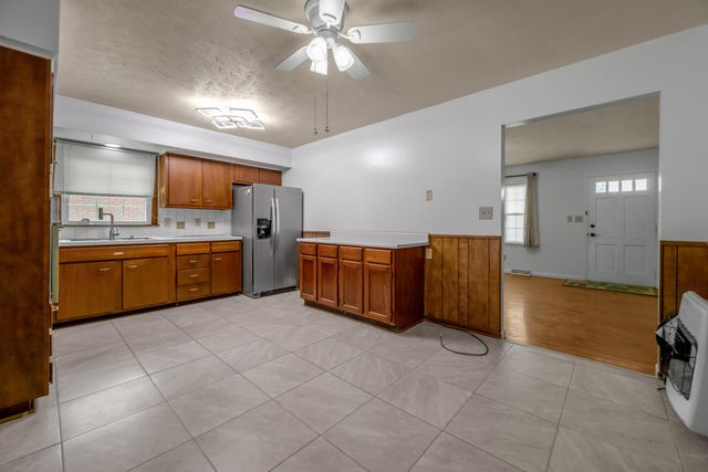 587 Cricklewood Drive, Lexington, KY 40505
