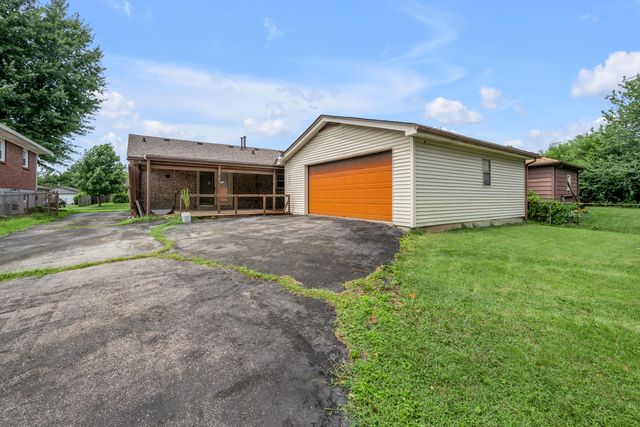 587 Cricklewood Drive, Lexington, KY 40505