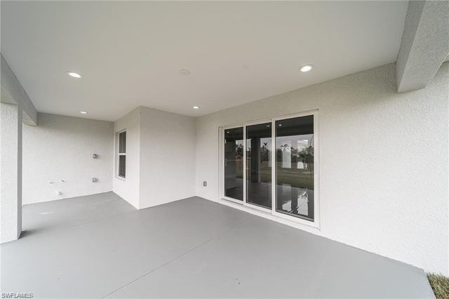 317 NW 13th TER, Cape Coral, FL 33993