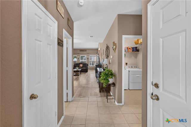 301 Maple Way, New Braunfels, TX 78132