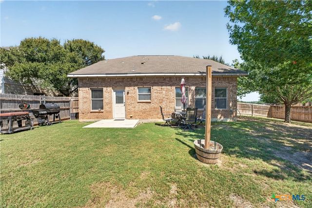 301 Maple Way, New Braunfels, TX 78132