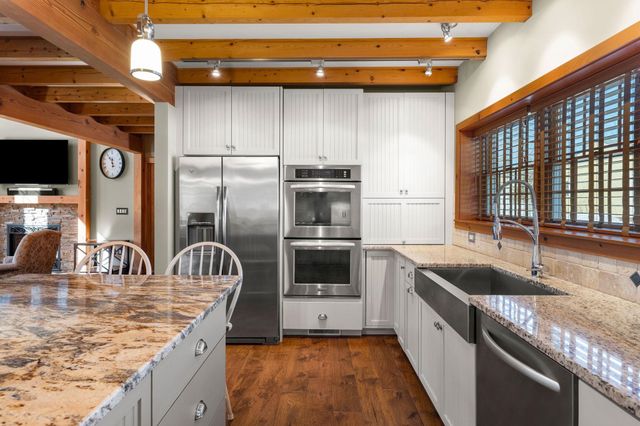 172 South Road, Deerfield, NH 03037