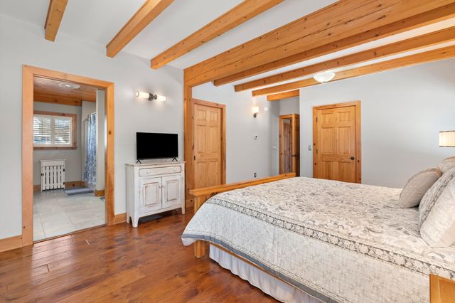 172 South Road, Deerfield, NH 03037