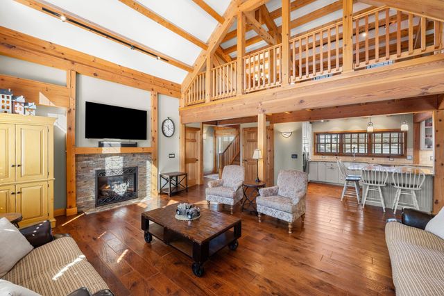 172 South Road, Deerfield, NH 03037