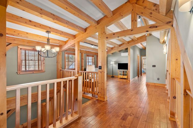 172 South Road, Deerfield, NH 03037